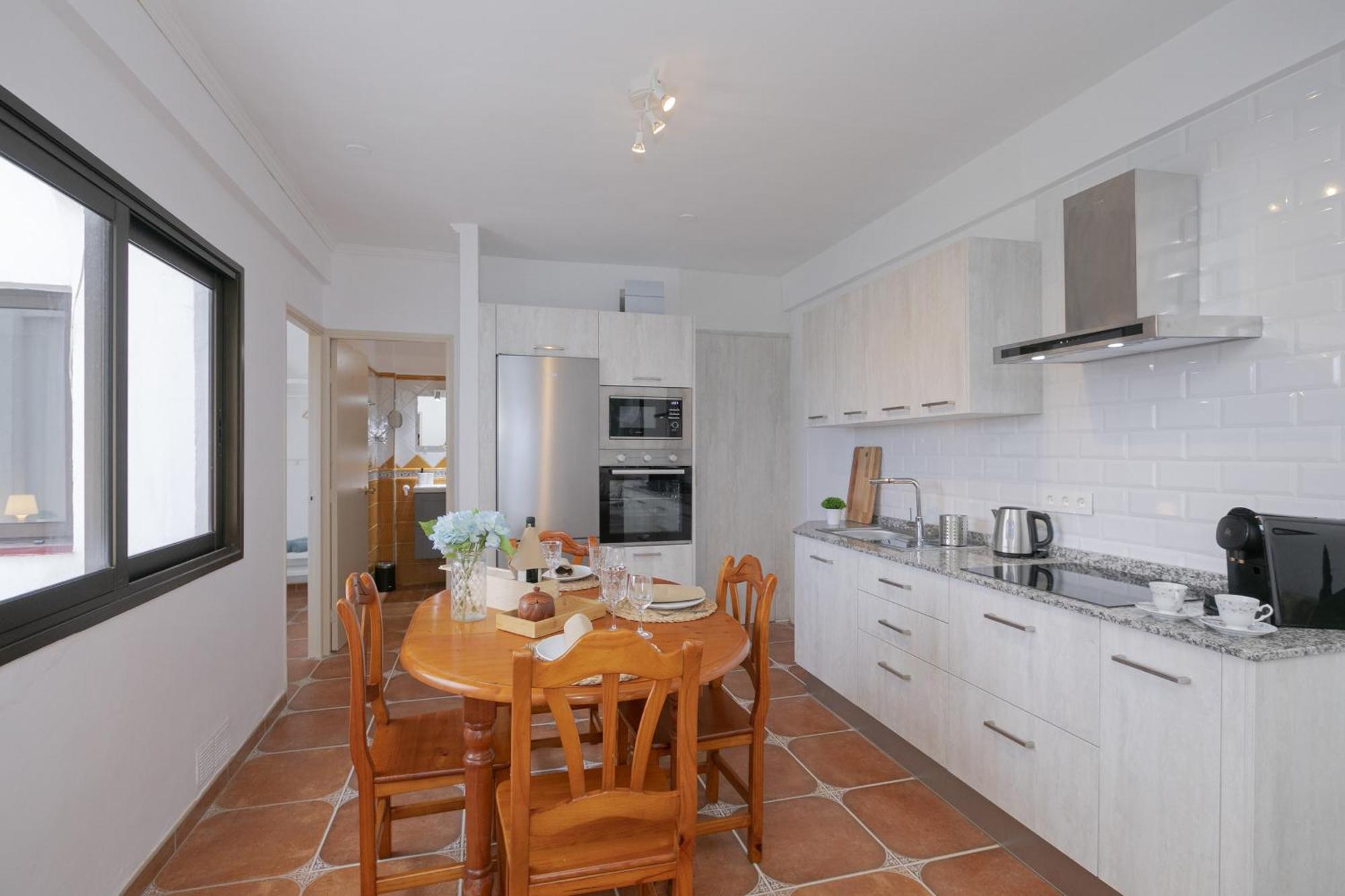 Rooftop View Escape - 1 Minute To Center And Fast Wi-Fi - Special Low Season Price For May And June Ікод-де-лос-Вінос Екстер'єр фото
